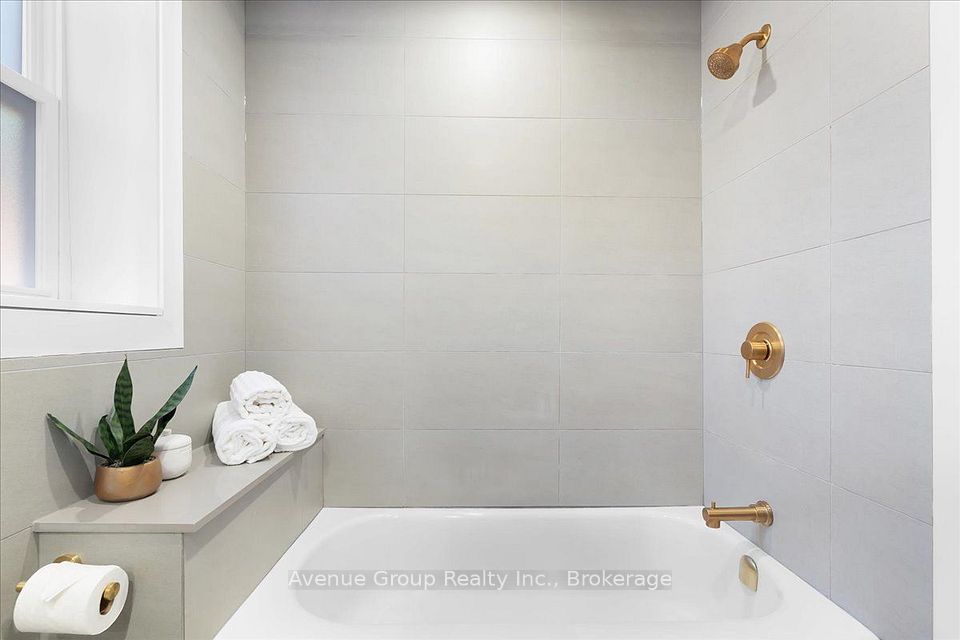 811 Dovercourt Road, Toronto, ON M6H 2X4 23