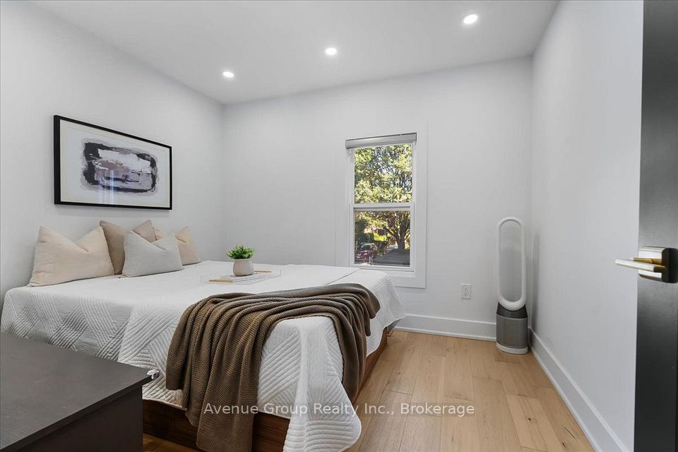 811 Dovercourt Road, Toronto, ON M6H 2X4 18