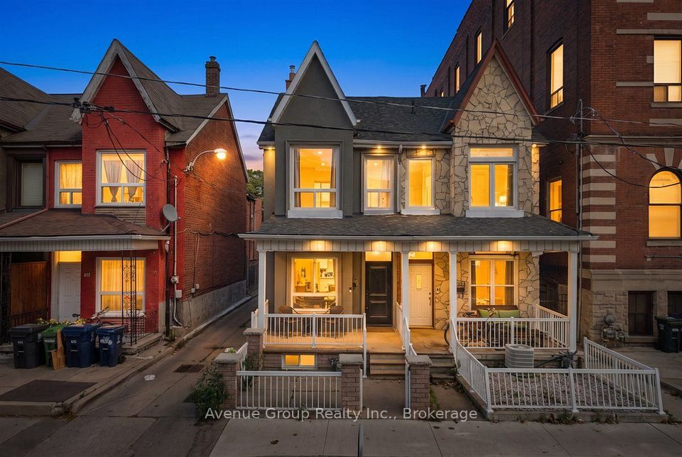 811 Dovercourt Road, Toronto, ON M6H 2X4 2