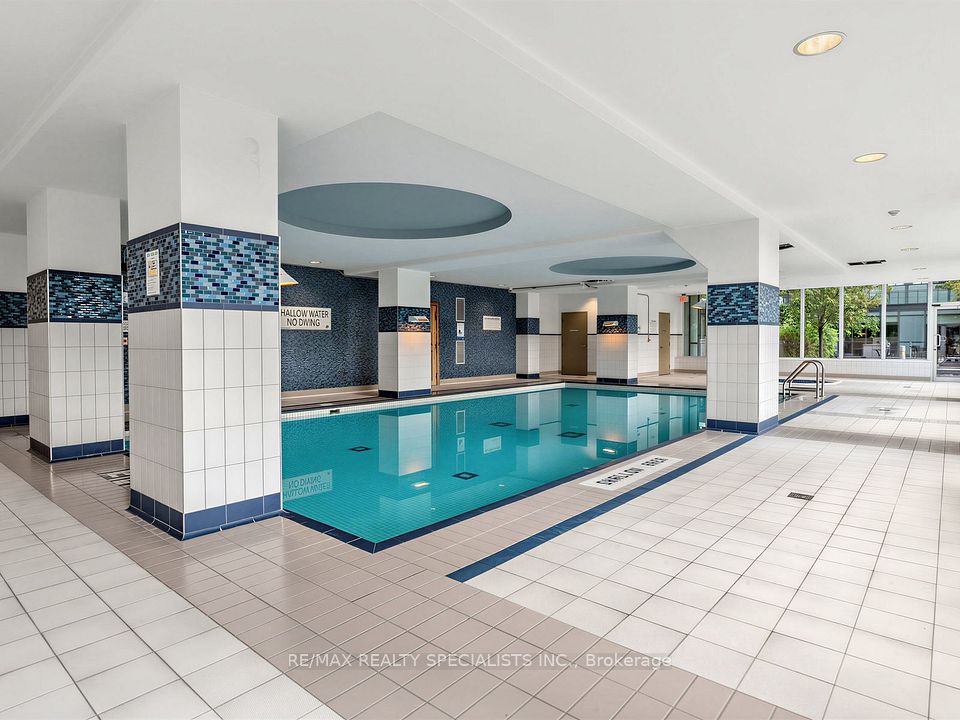 4065 Brickstone Mews 1401, Mississauga, ON L5B 0G3 14