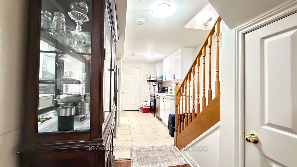 22 Panama Place Lower, Brampton, ON L6P 2G6 13