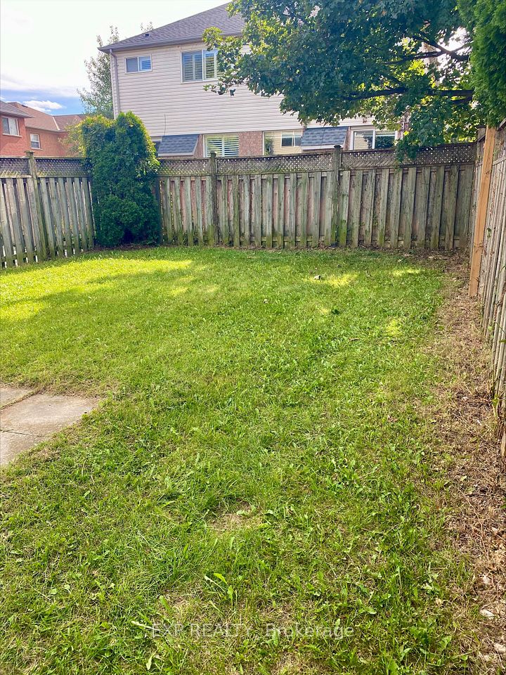 5526 Creditrise Place W, Mississauga, ON L5M 6E3 21