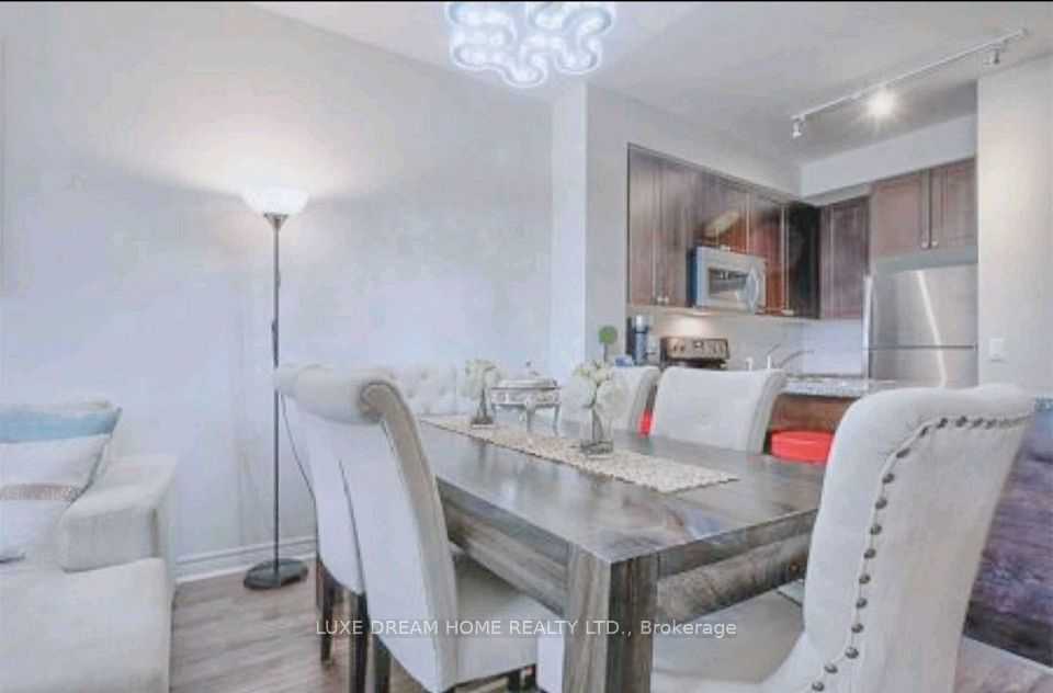 339 Rathburn Street W 2508, Mississauga, ON L5B 0K6 8