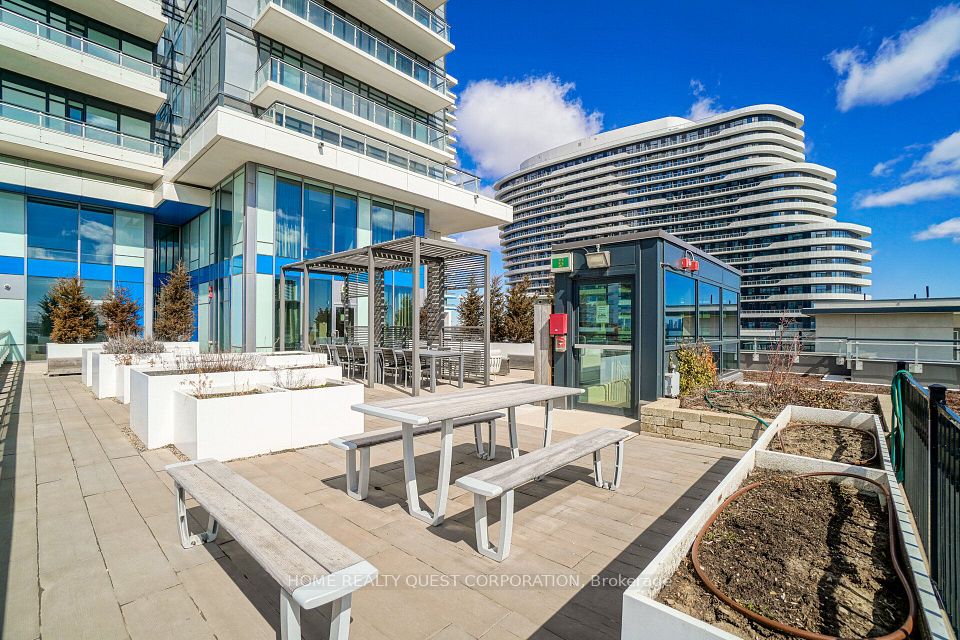 2560 Eglinton Avenue W 2205, Mississauga, ON L5M 0Y3 25
