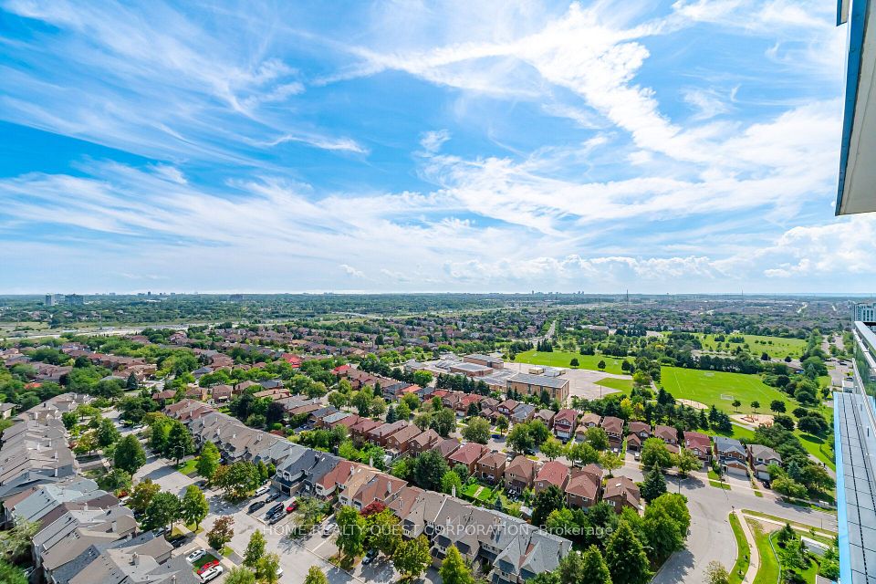2560 Eglinton Avenue W 2205, Mississauga, ON L5M 0Y3 18