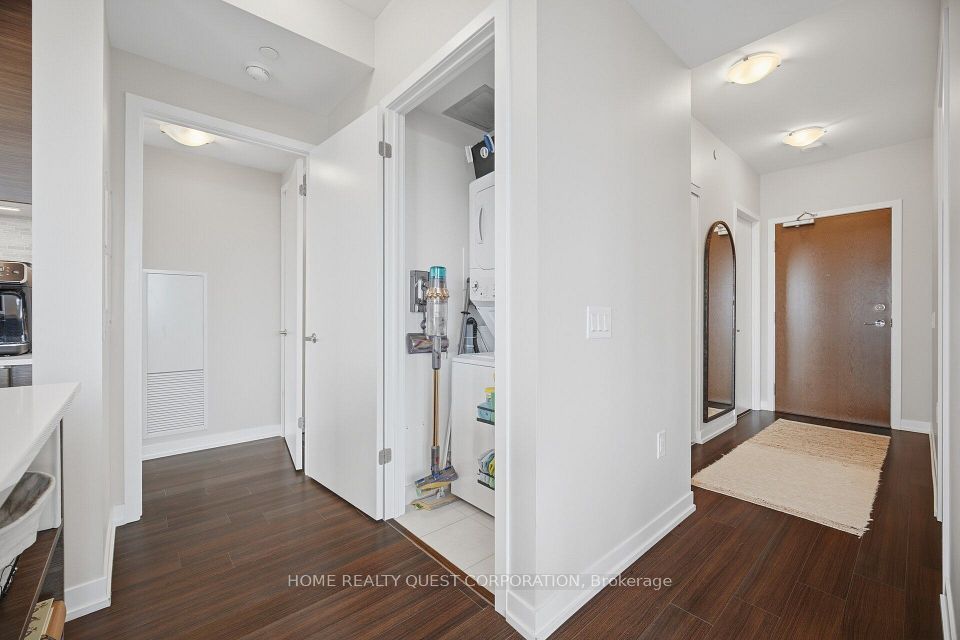 2560 Eglinton Avenue W 2205, Mississauga, ON L5M 0Y3 14