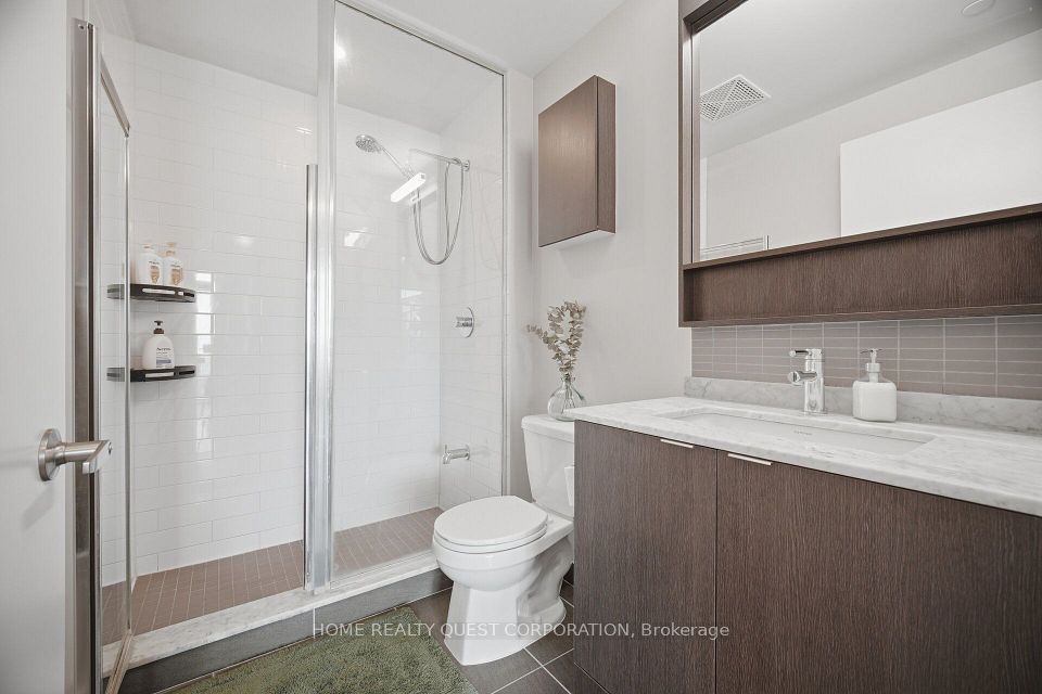 2560 Eglinton Avenue W 2205, Mississauga, ON L5M 0Y3 10