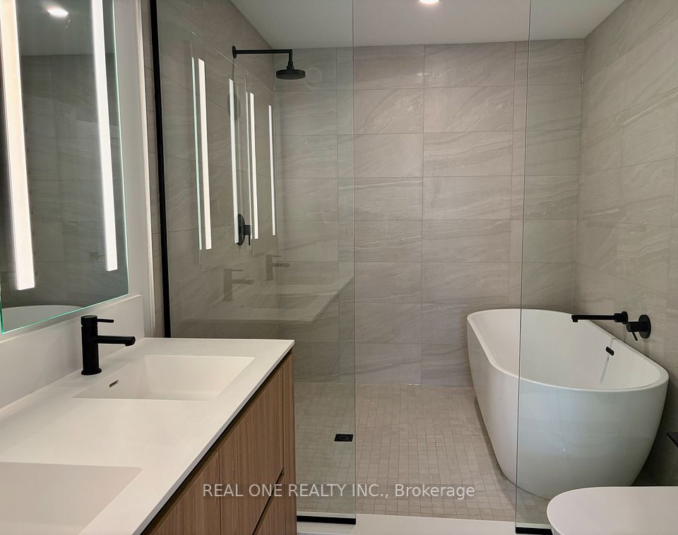 35 Lou Parsons Way 63, Mississauga, ON L5H 0B2 15