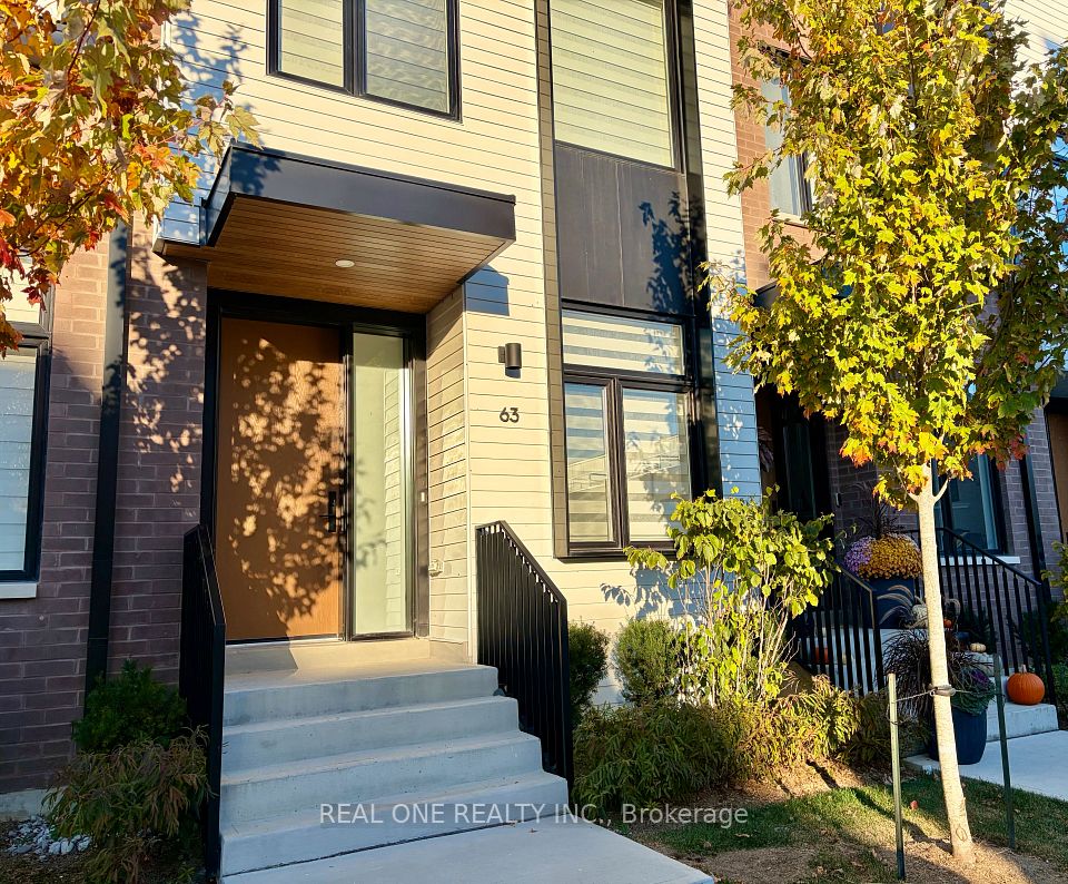 35 Lou Parsons Way 63, Mississauga, ON L5H 0B2 2