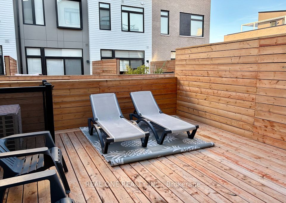 35 Lou Parsons Way 63, Mississauga, ON L5H 0B2 19