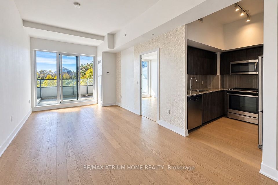30 Shore Breeze Drive 236, Toronto, ON M8V 0J1 2