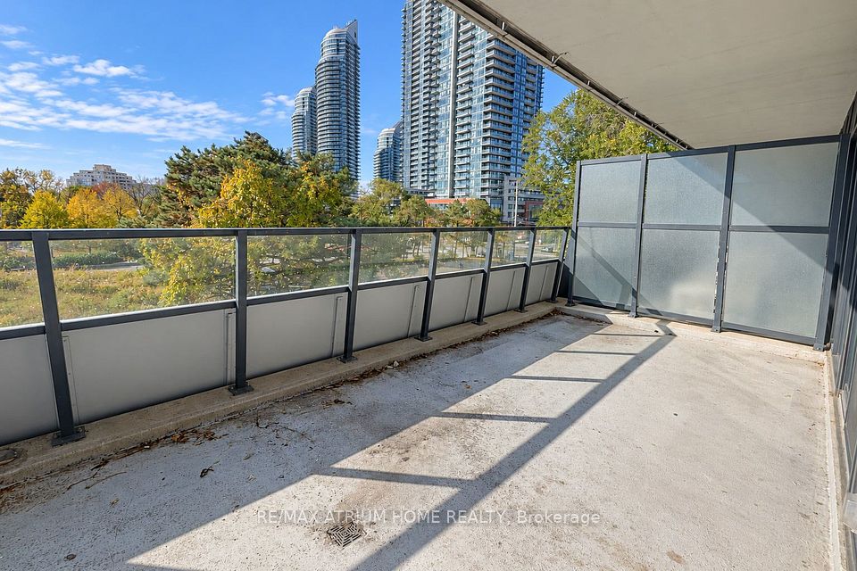 30 Shore Breeze Drive 236, Toronto, ON M8V 0J1 13