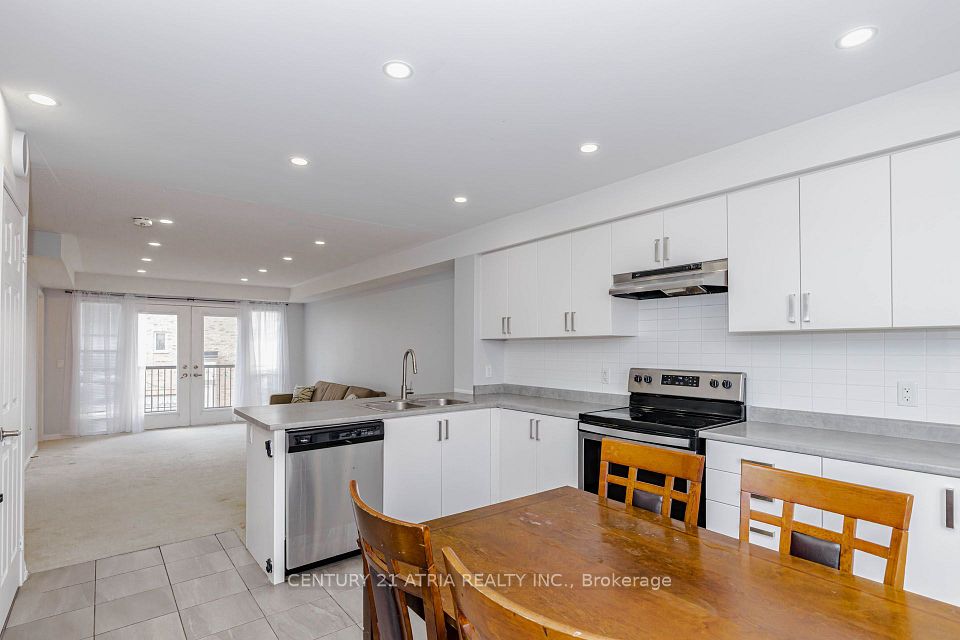 1 Beckenrose Court 72, Brampton, ON L6Y 6G2 12