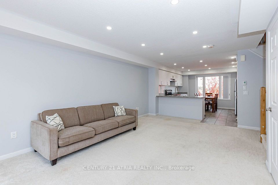 1 Beckenrose Court 72, Brampton, ON L6Y 6G2 17