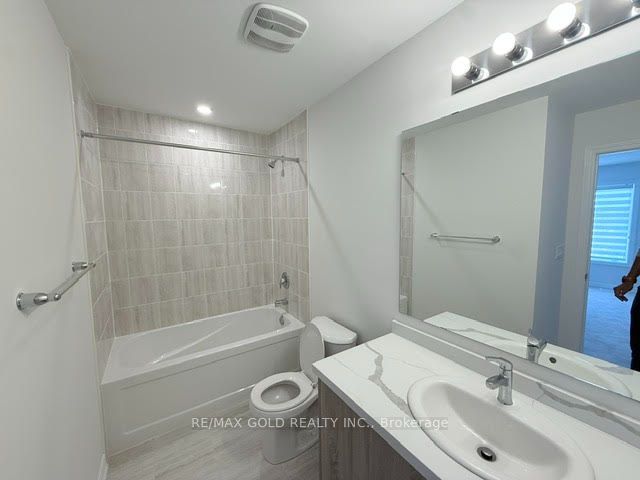 41 Tapscott Crescent, Brampton, ON L6R 4G7 20