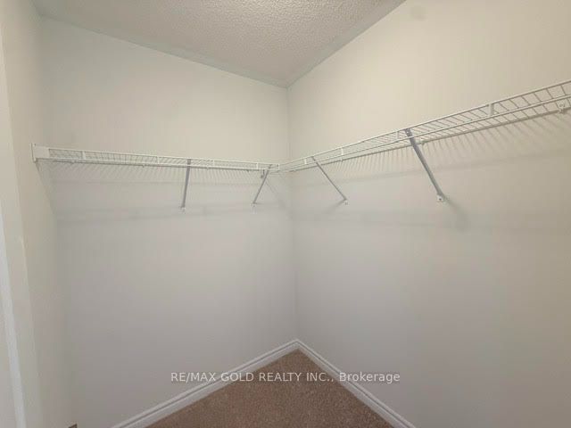 41 Tapscott Crescent, Brampton, ON L6R 4G7 18