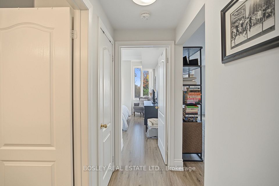 3531 Lake Shore Boulevard W 210, Toronto, ON M8W 1P4 10