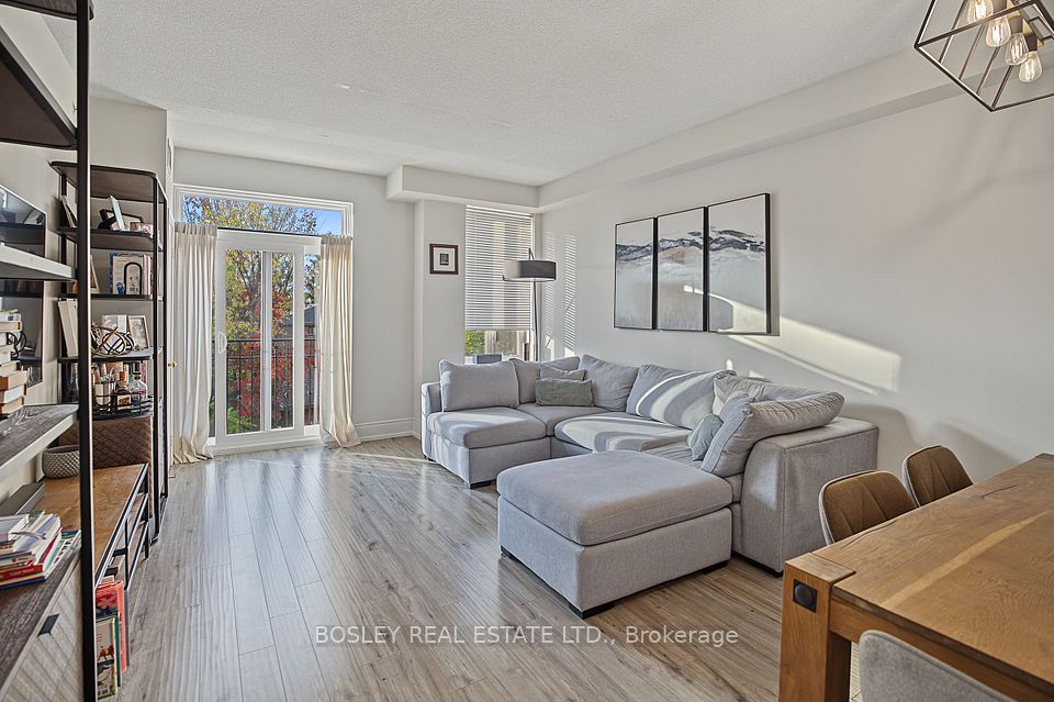 3531 Lake Shore Boulevard W 210, Toronto, ON M8W 1P4 6