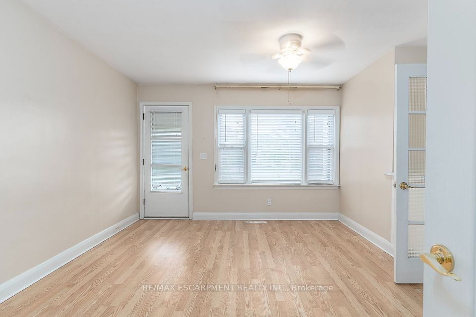 2455 Rebecca Street, Oakville, ON L6L 2B1 15
