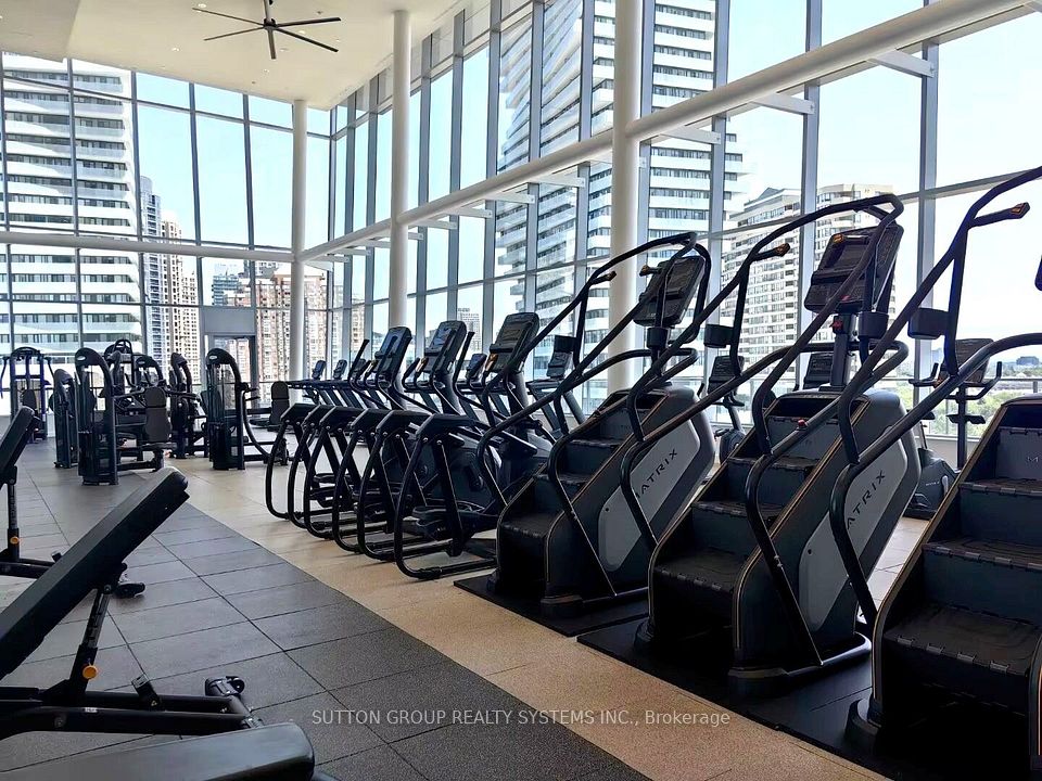 448 Burnhamthorpe Road 704, Mississauga, ON L5B 0R4 10