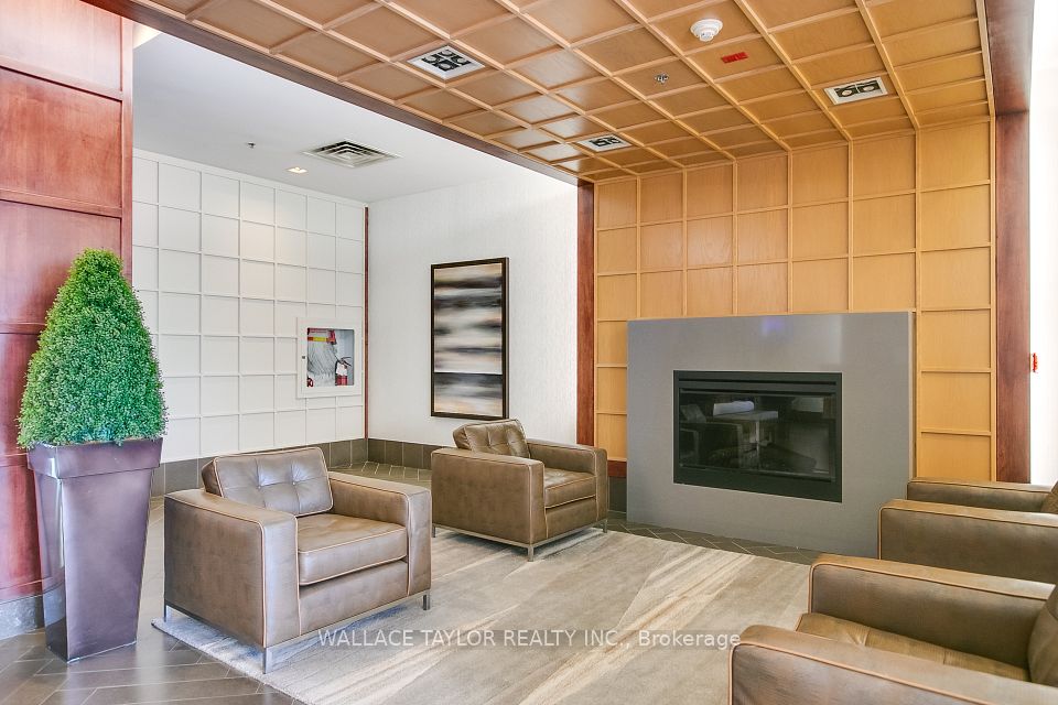 3391 Bloor Street W 1007, Toronto, ON M8X 1G3 15