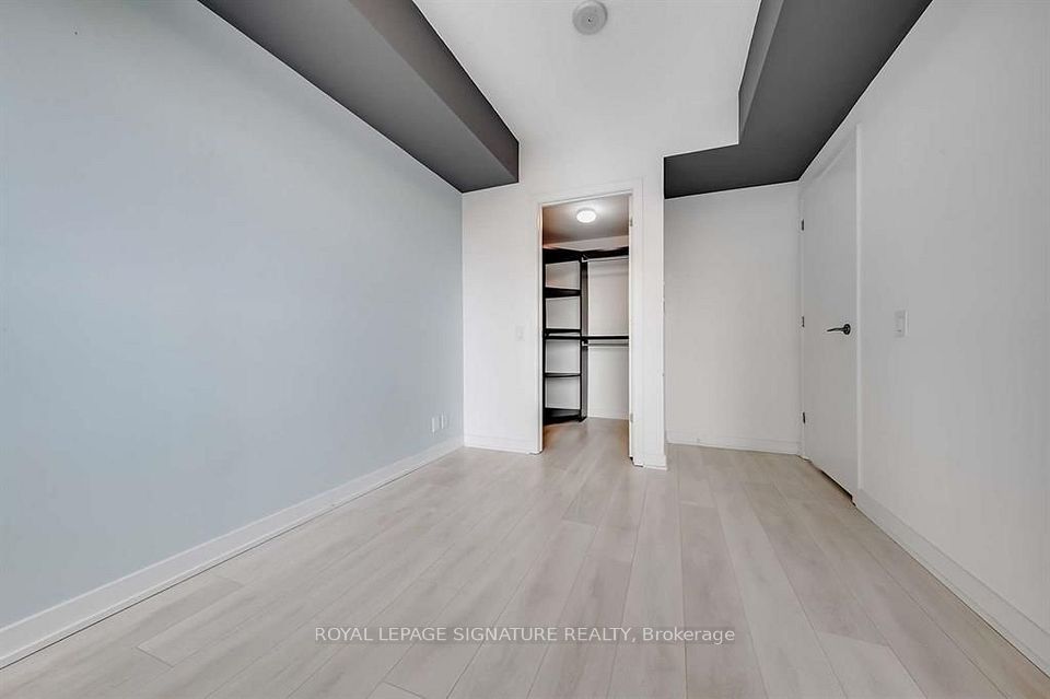 2200 Lakeshore Boulevard 1003, Toronto, ON M8V 1A4 10