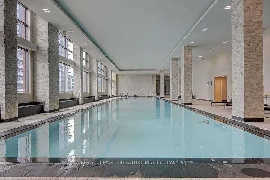 2200 Lakeshore Boulevard 1003, Toronto, ON M8V 1A4 21