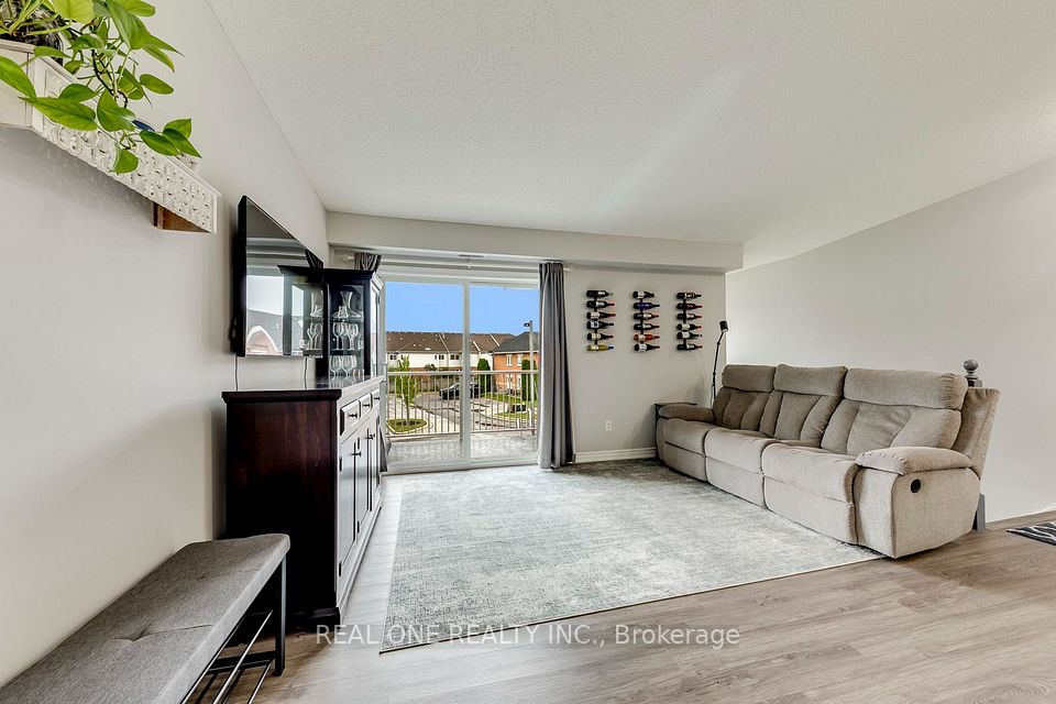 1701 Lampman Avenue 707, Burlington, ON L7L 6R7 9