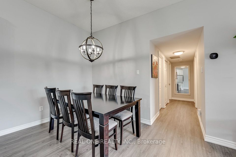 1701 Lampman Avenue 707, Burlington, ON L7L 6R7 25