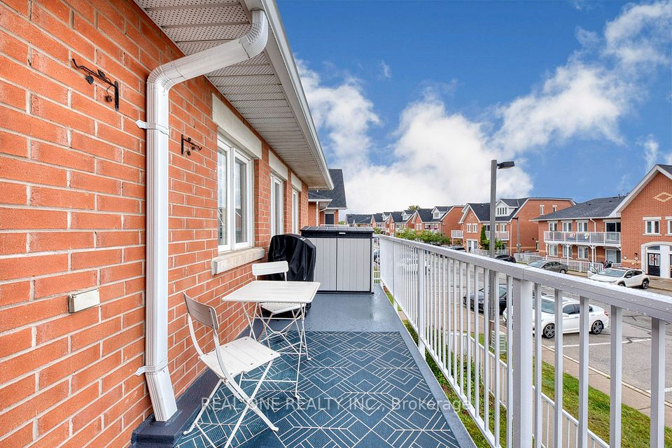 1701 Lampman Avenue 707, Burlington, ON L7L 6R7 12