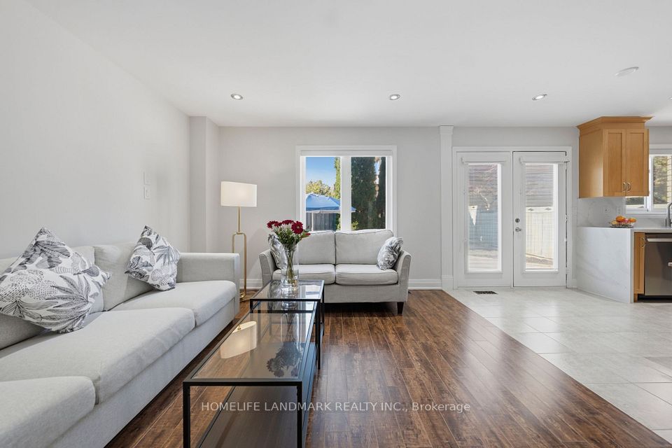2120 Shorncliffe Boulevard, Oakville, ON L6M 3W7 12