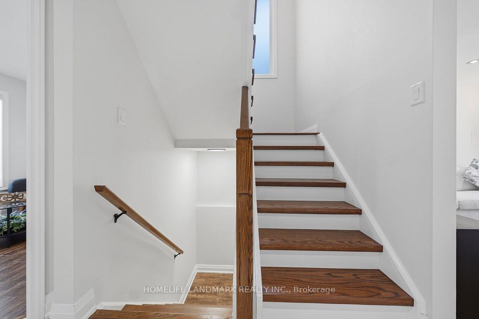2120 Shorncliffe Boulevard, Oakville, ON L6M 3W7 19