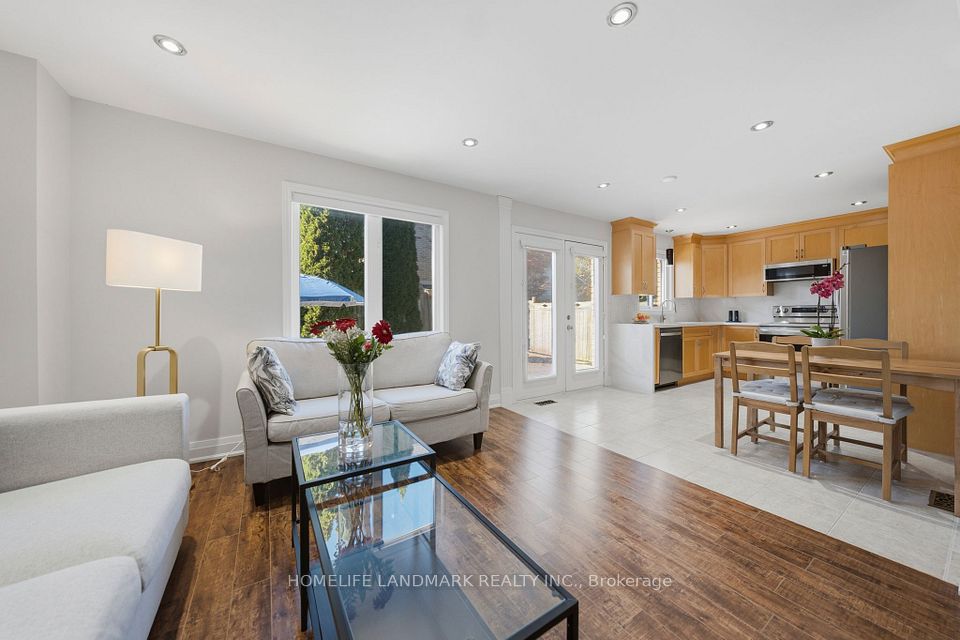 2120 Shorncliffe Boulevard, Oakville, ON L6M 3W7 13
