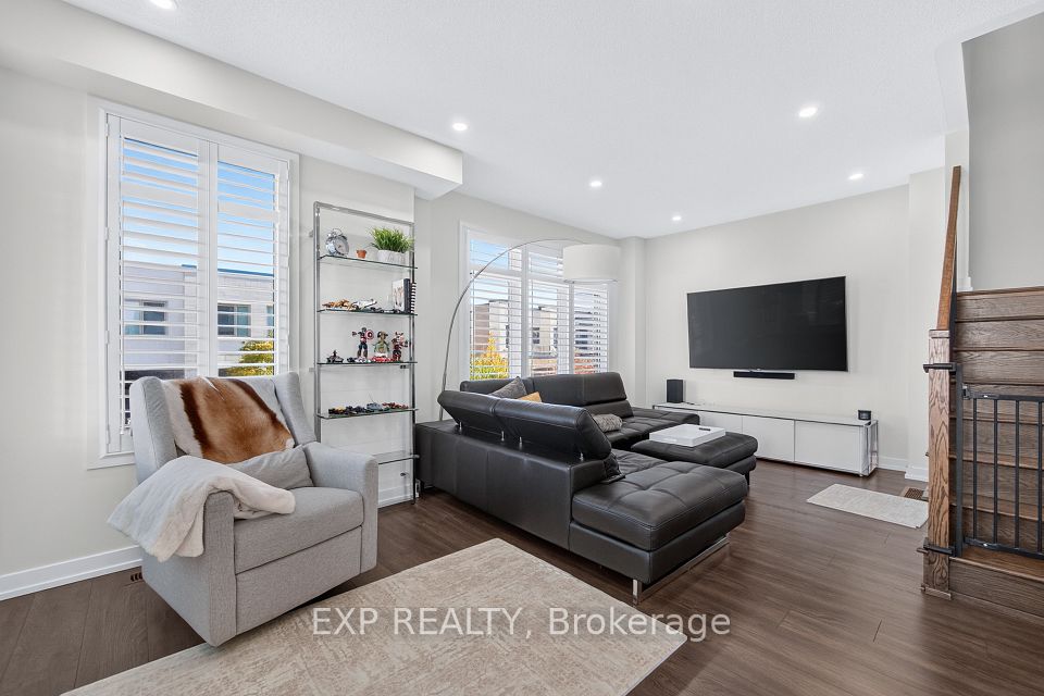 166 Loganberry Gate, Oakville, ON L6H 0N9 15