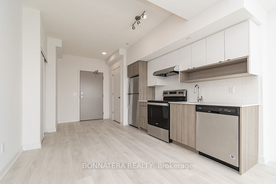 1119 Cooke Boulevard B635, Burlington, ON L6J 6J3 8