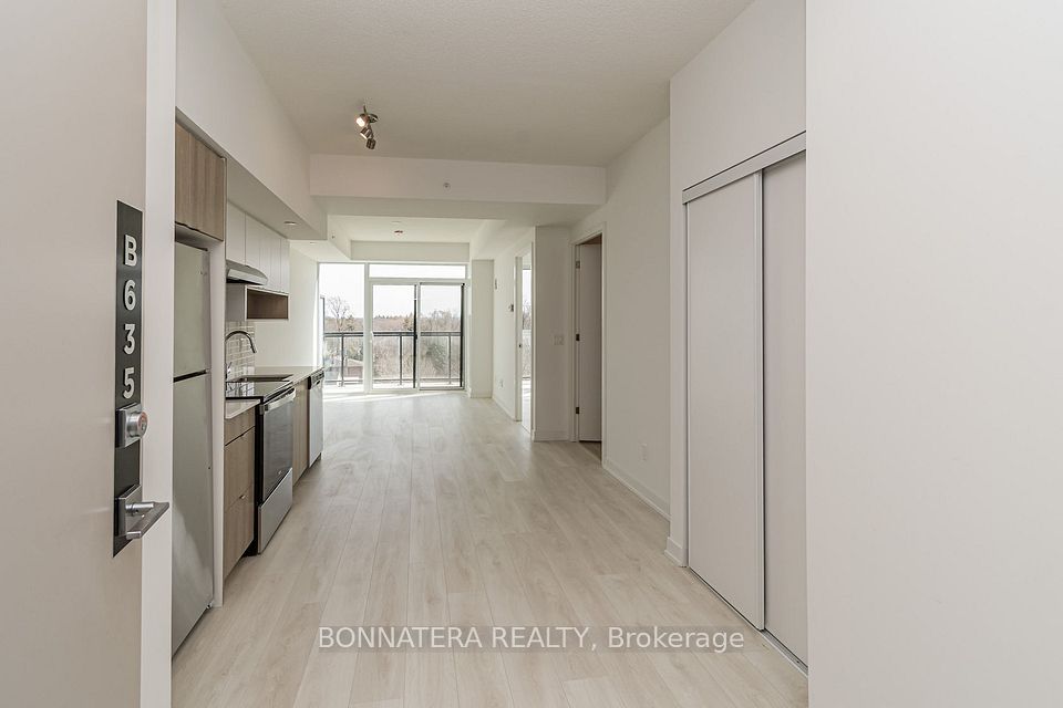 1119 Cooke Boulevard B635, Burlington, ON L6J 6J3 5