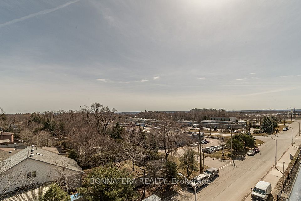 1119 Cooke Boulevard B635, Burlington, ON L6J 6J3 15