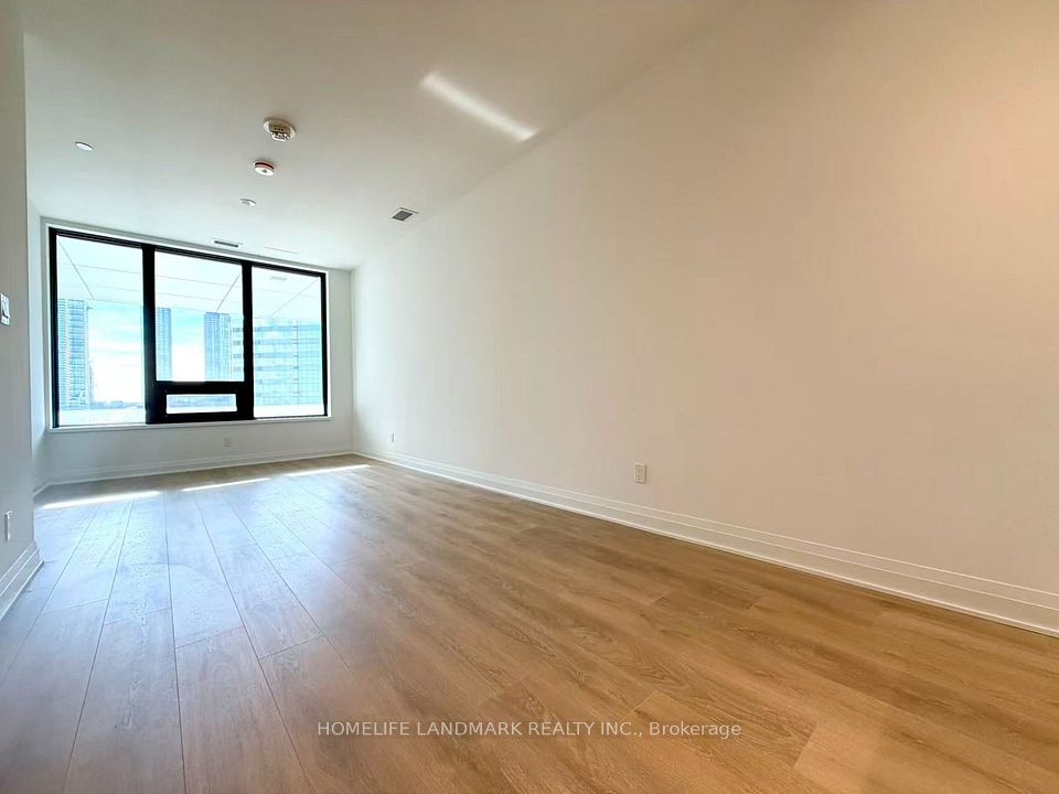 4015 The Exchange 605, Mississauga, ON L5B 0N9 10