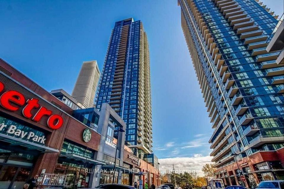 2200 Lake Shore W Boulevard 3905, Toronto, ON M8V 1A4 20