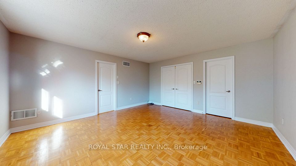 61 Headwater Road, Caledon, ON L7E 2W4 23