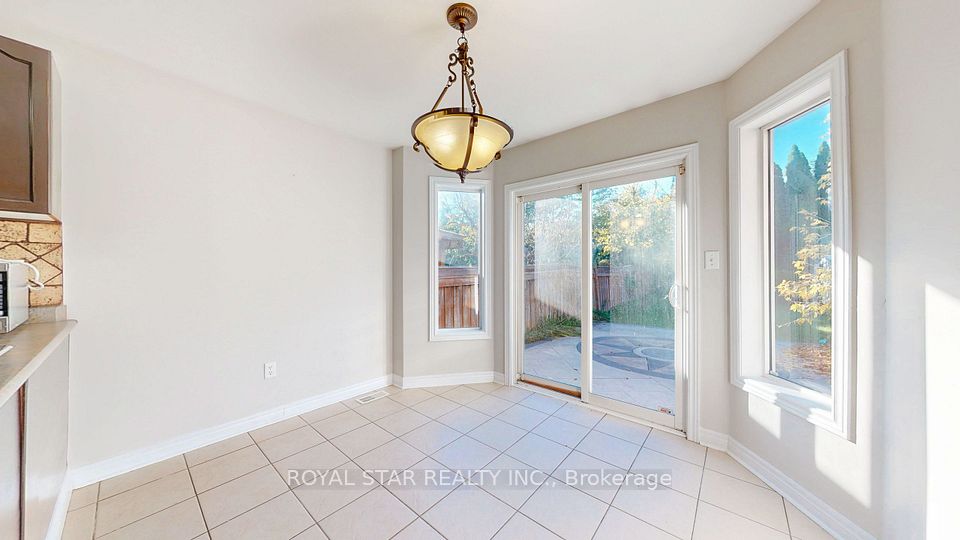 61 Headwater Road, Caledon, ON L7E 2W4 18