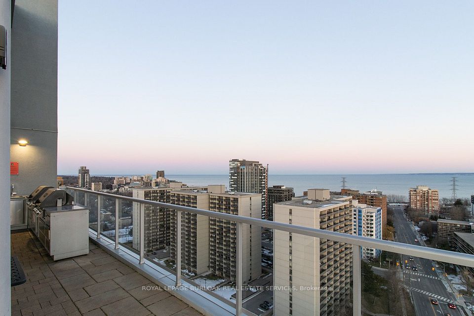 551 Maple Avenue 1408, Burlington, ON L7S 1M7 20