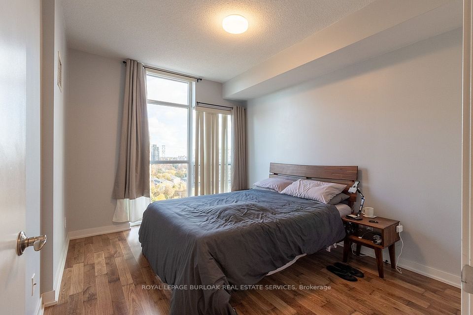 551 Maple Avenue 1408, Burlington, ON L7S 1M7 14