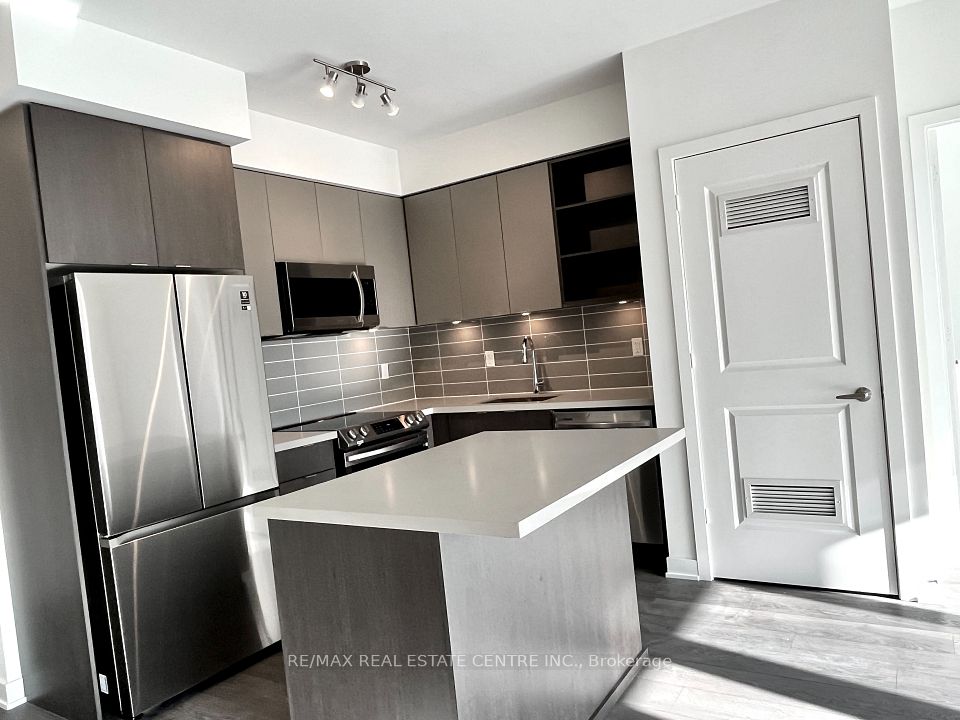 4655 Metcalfe Avenue 1101, Mississauga, ON L5M 0Z7 5