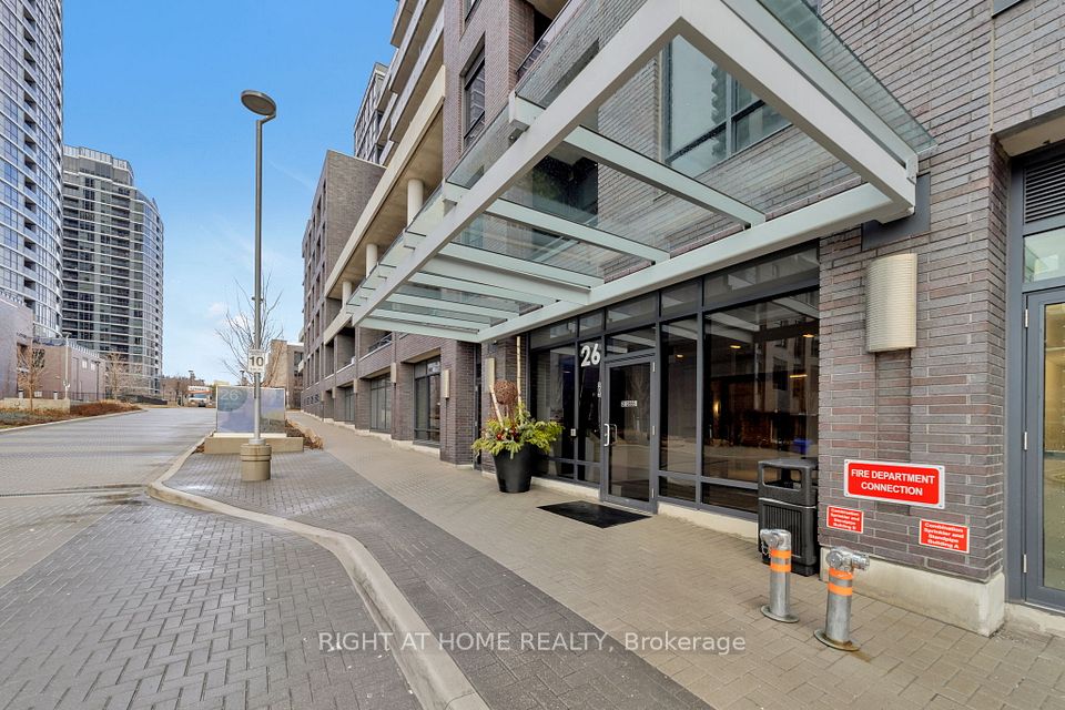 26 Gibbs Road 649, Toronto, ON M9B 0E3 3