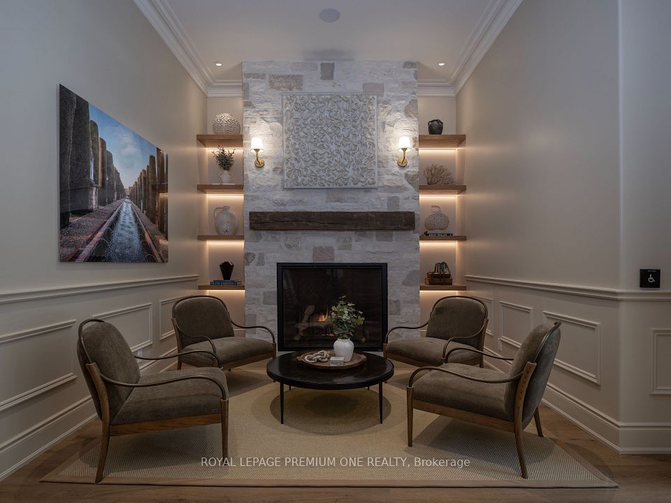 38 Earlington Avenue 101, Toronto, ON M8X 0B6 11