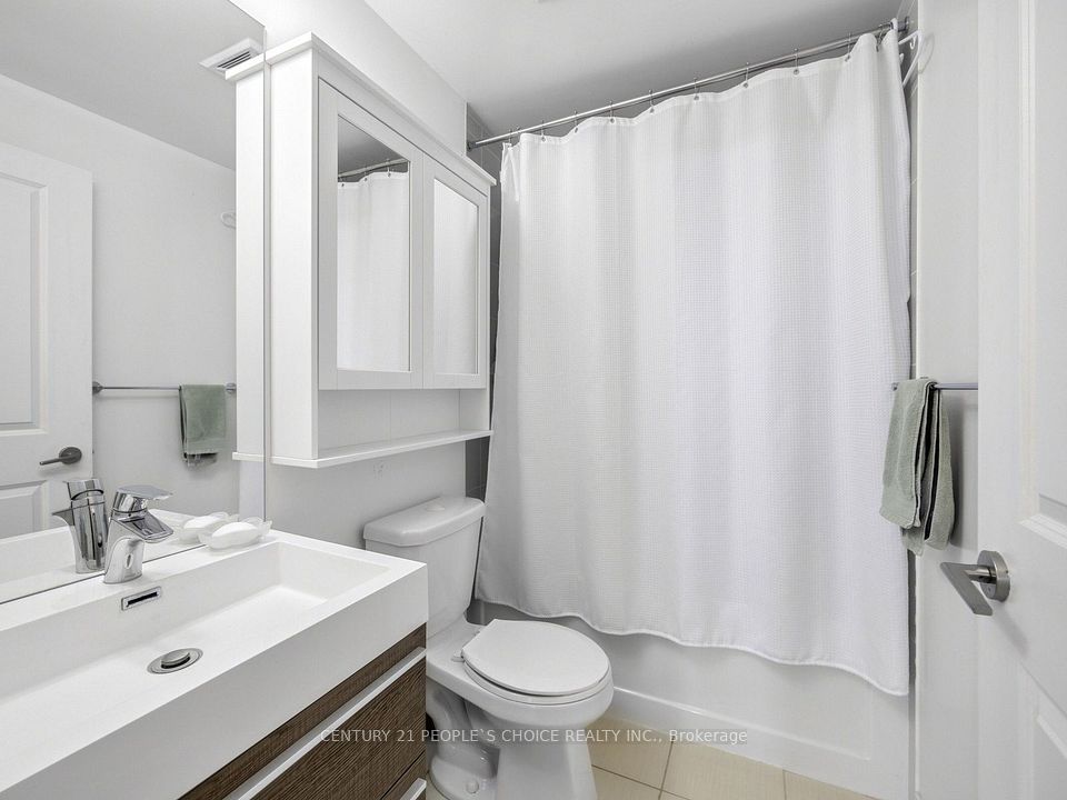 17 Zorra Street 207, Toronto, ON M8Z 0C8 14