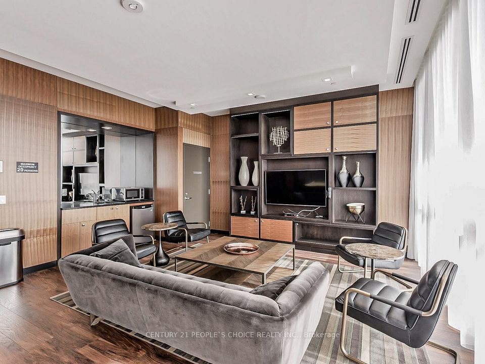 17 Zorra Street 207, Toronto, ON M8Z 0C8 23