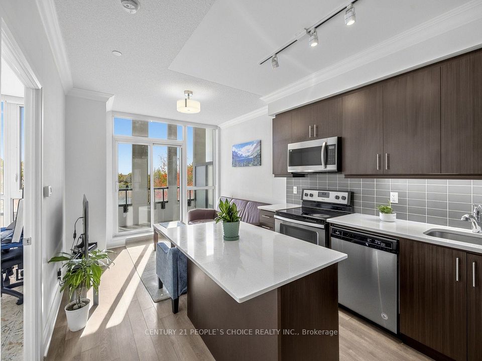 17 Zorra Street 207, Toronto, ON M8Z 0C8 6