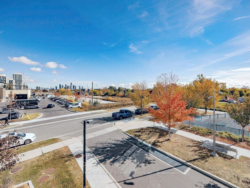 17 Zorra Street 207, Toronto, ON M8Z 0C8 18